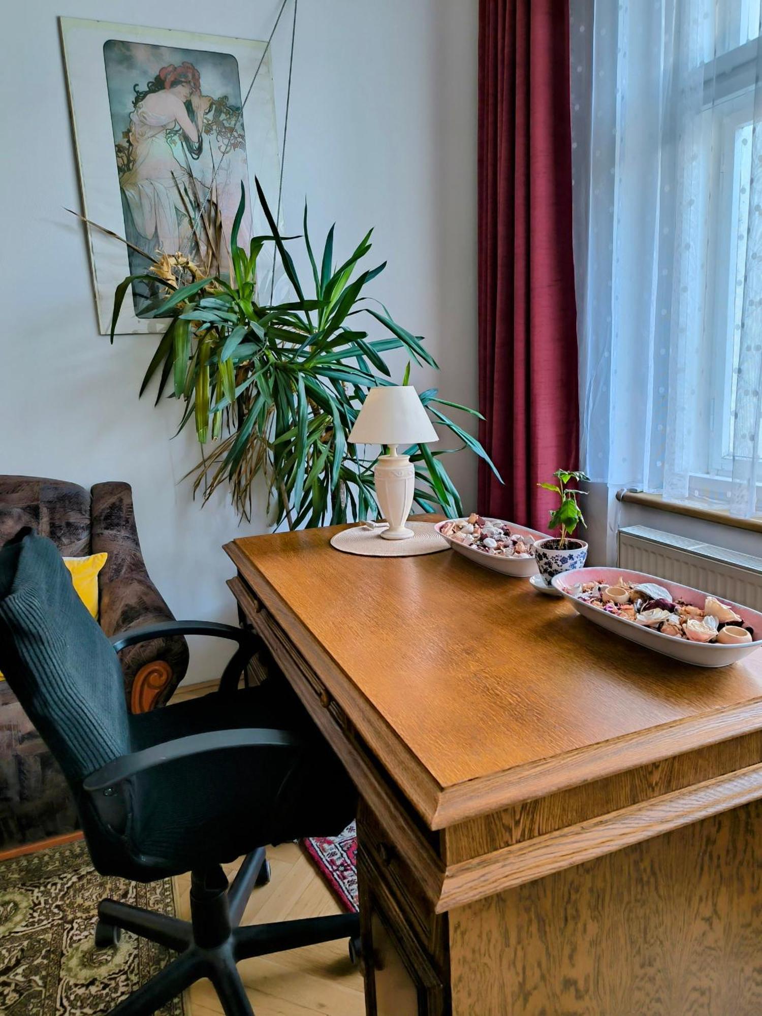 Valentinka Minutes Away From Charles Bridge Apartment Prague Exterior photo